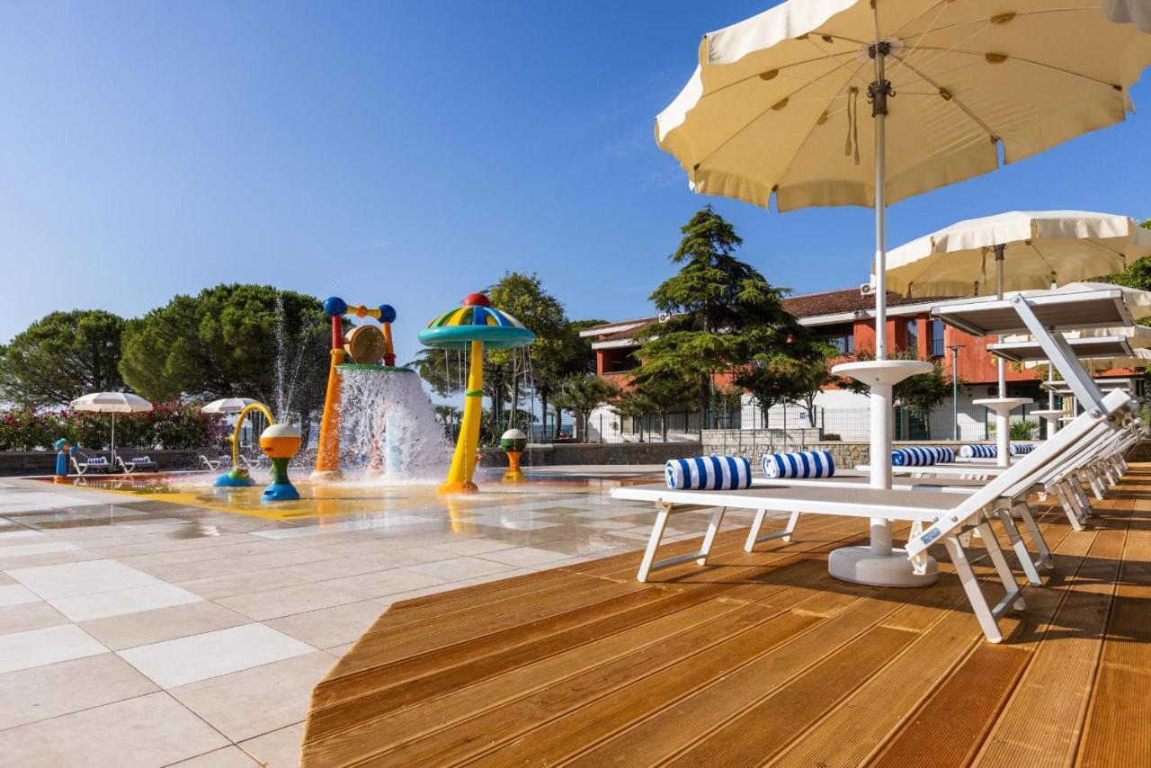 Hotel Vile Park Premium Portoroz Bagian luar foto
